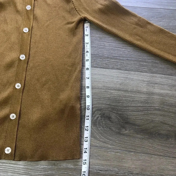 Forever 21 Bronze Cardigan Sweater And Cropped Cami Set Size Medium - Picture 13 of 16